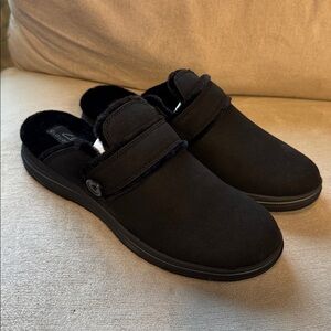 CLOUDSTEPPERS Women's by Clarks Breeze Cross Athleisure Mule Black - Wide